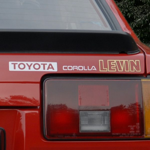 Black Toyota Corolla Levin AE86 zenki (pre-facelift) rear bootlid decal sticker